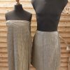 Komplekts sievietei un vīrietim: Lina/kokvilnas vafeļauduma pirts kleita sievietei un pirts svārkiem vīrietim (krāsa-tumši zaļa/haki). Izmērs abiem: L-XL. KOMPLEKTS IZDEVĪGĀK!